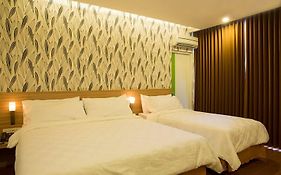Demira Hotel